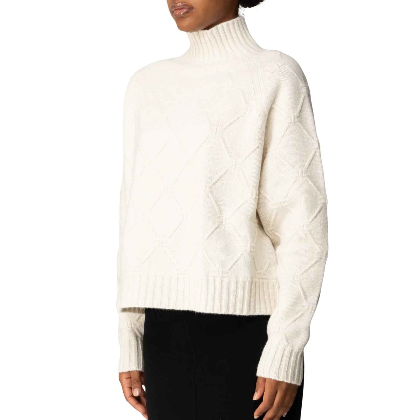 Pullover in maglia con losanghe jacquard - LATTE