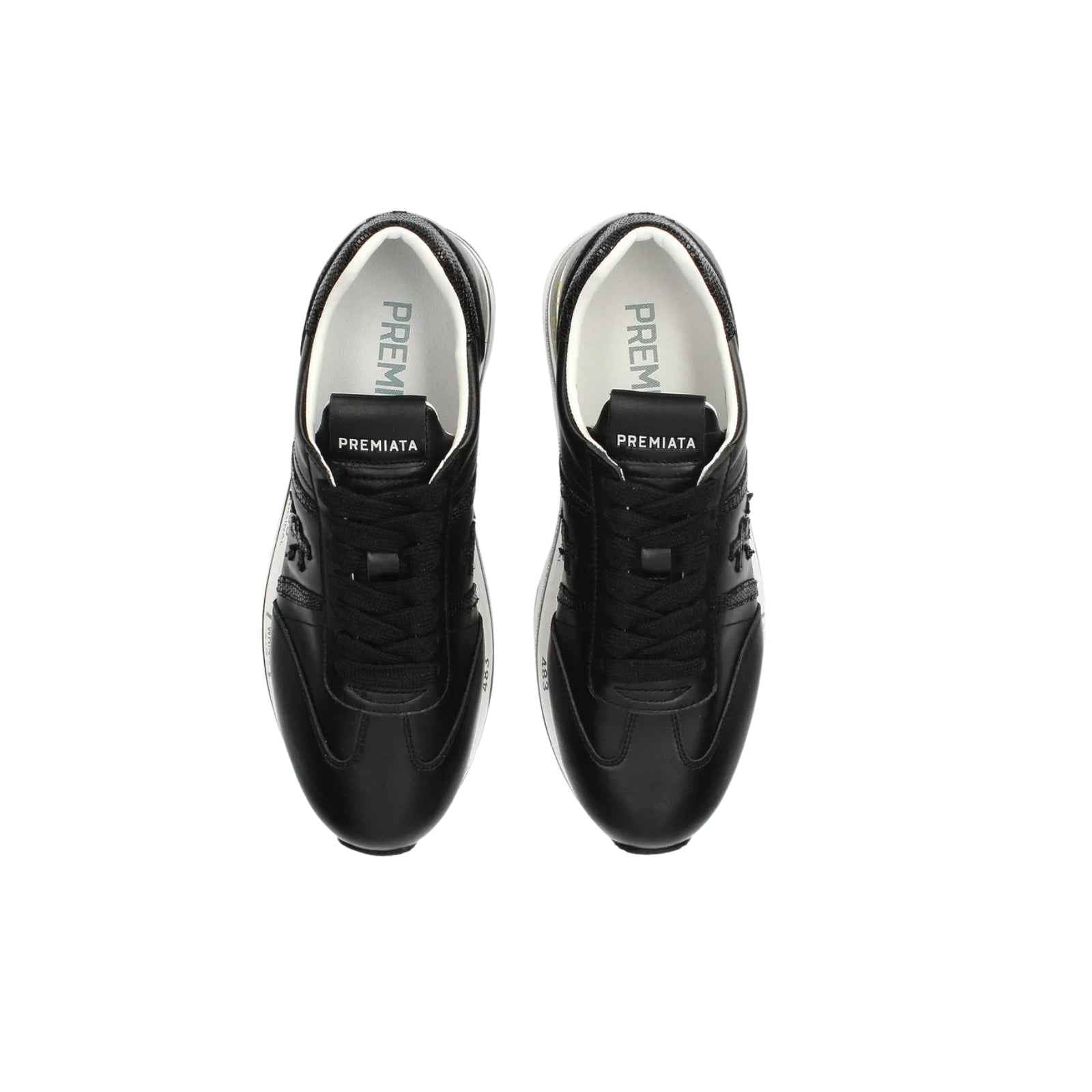 Sneaker