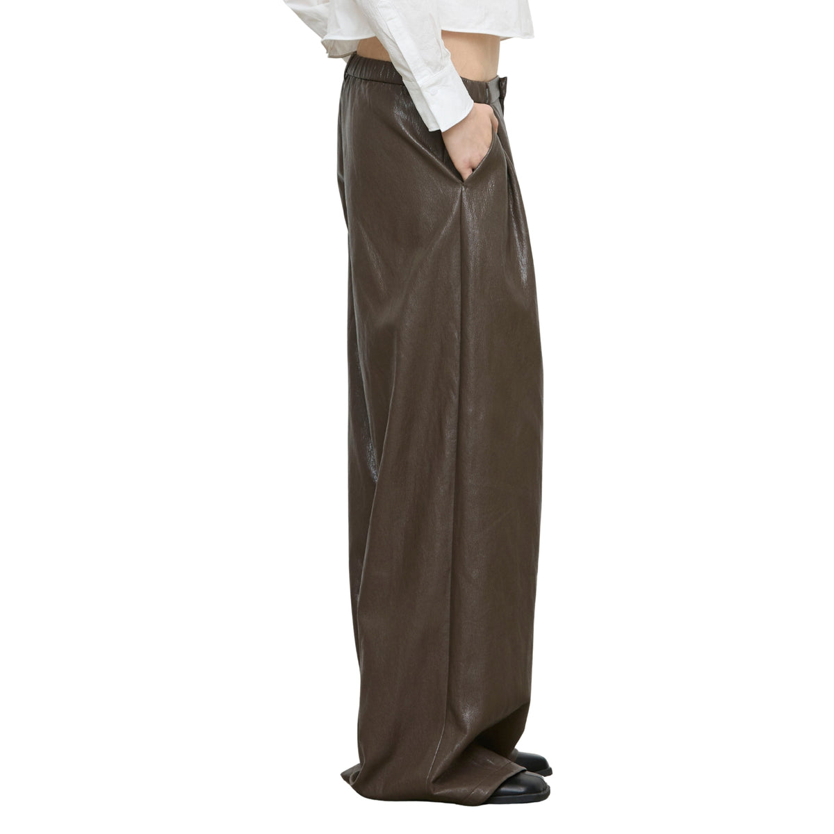 Pantaloni a gamba ampia con pieghe